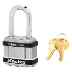 Outlet Master Lock Laminated Padlock