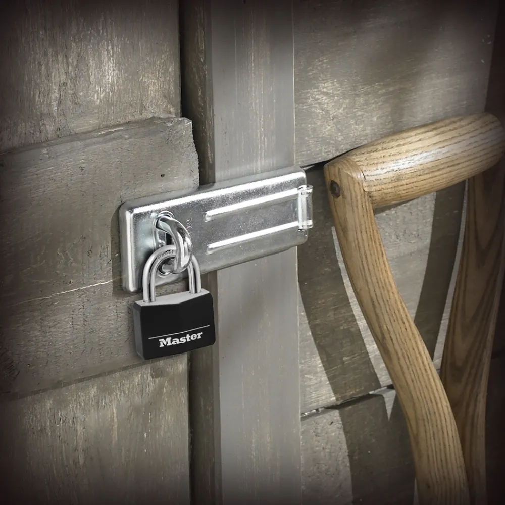 Clearance Master Lock Solid Body Padlock